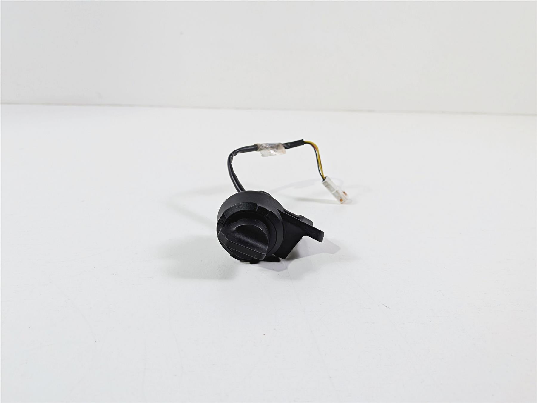 2016 KTM 1290 Super Adventure Heated Seat Control Switch 60411041000 {{ shop.shopifyCountryName }} - Mototech271