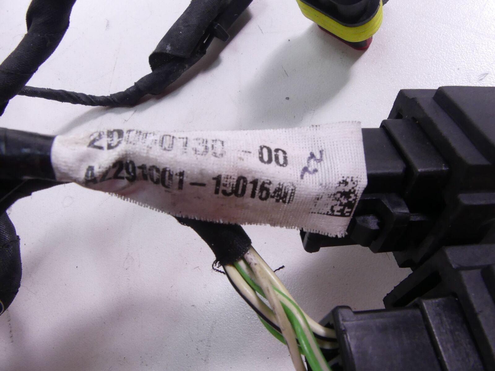 2016 Aprilia RSV 1100 Tuono V4 RR Wiring Harness Loom -No Cuts 2D000130 {{ shop.shopifyCountryName }} - Mototech271