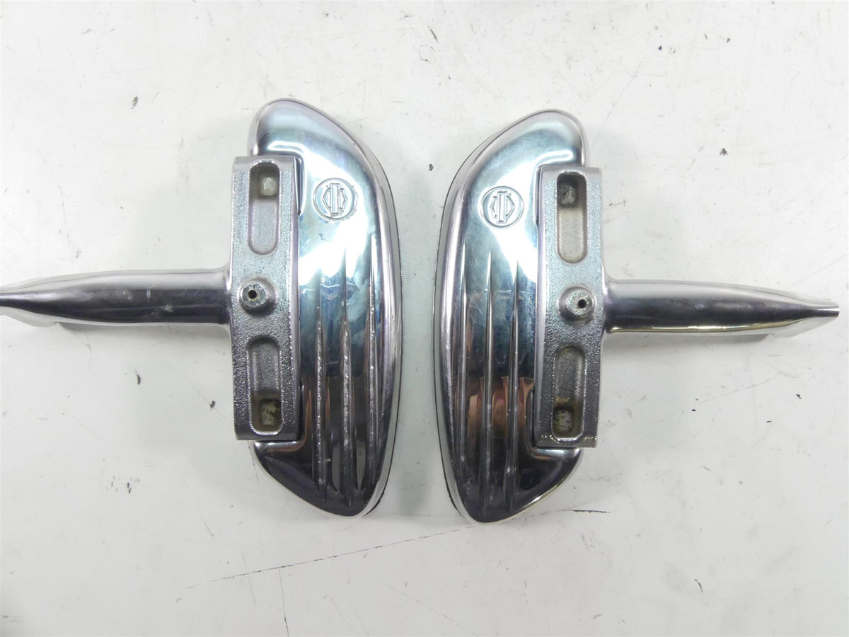 2005 Harley Touring CVO FLHTCSE Electra Glide Chrome Floorboard Set 50688-04 {{ shop.shopifyCountryName }} - Mototech271