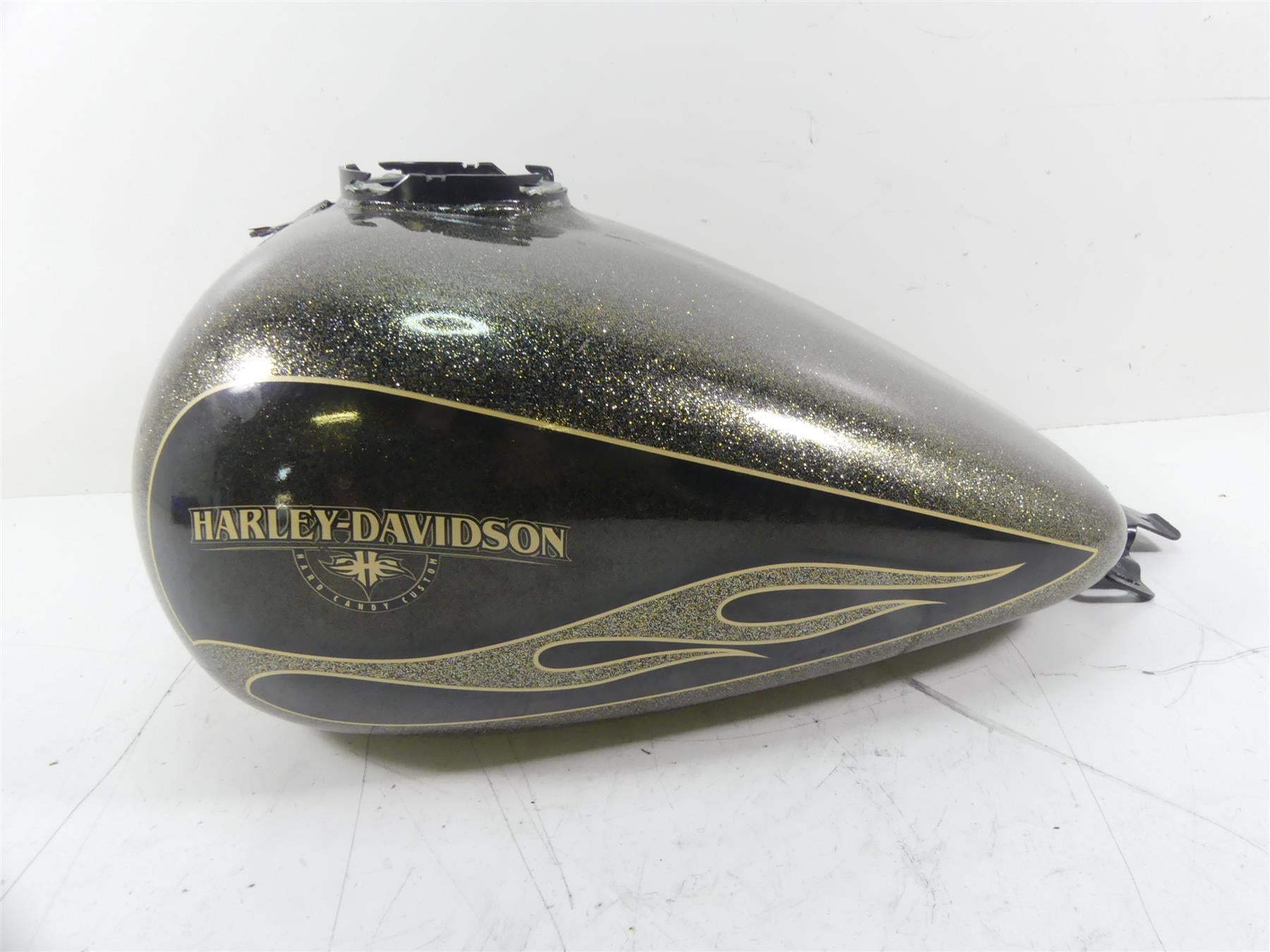 2016 Harley Touring FLTRX Road Glide Hard Candy Fuel Gas Tank - Read 61356-08