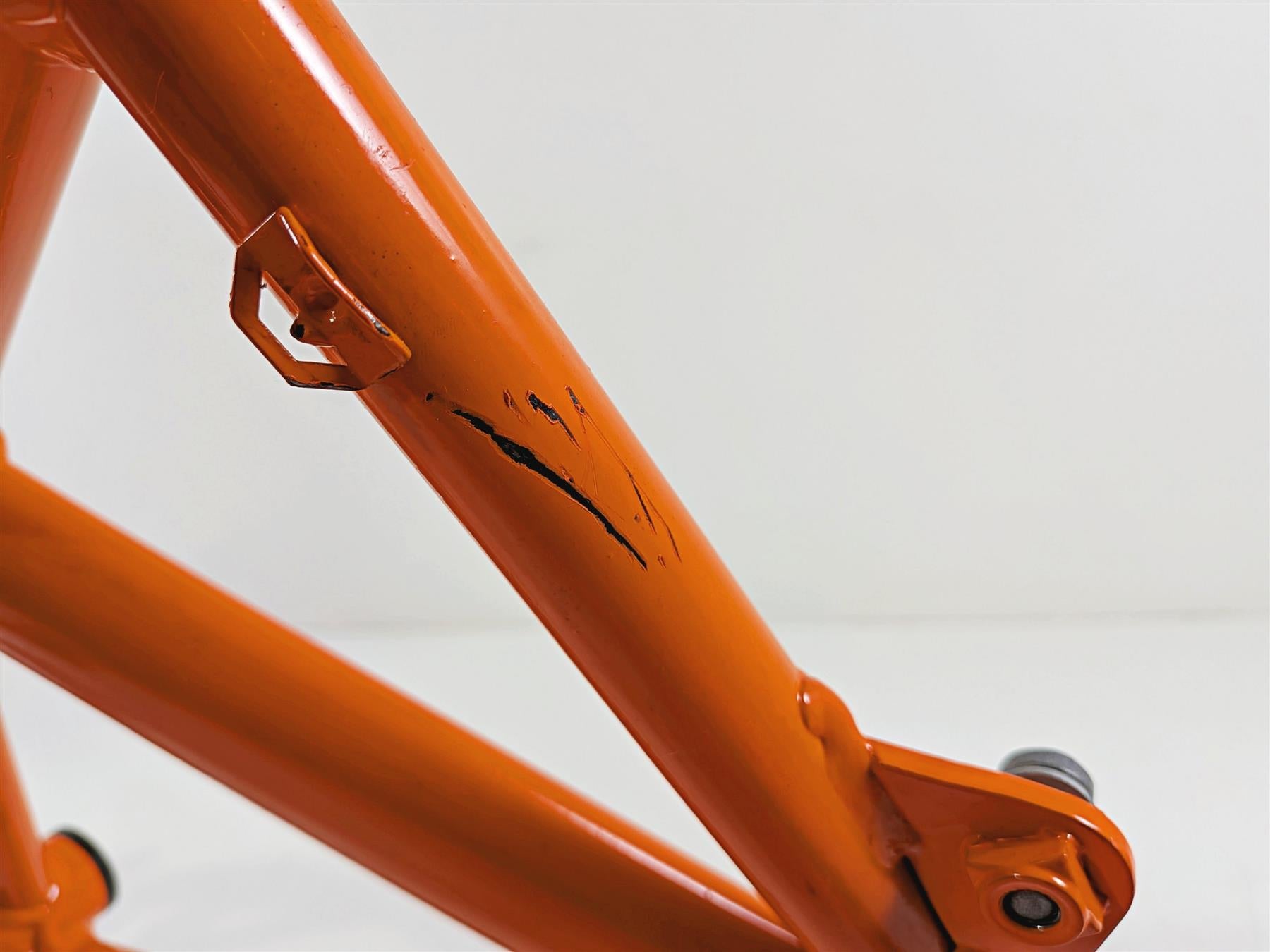 2015 KTM 1290 R Super Duke Straight Main Frame Chassis With California Clean Title 61303001000EB-Mototech271