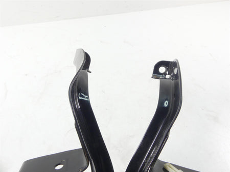 2012 Harley CVO FLHX SE3 Street Glide Front Fairing Mount Set - Read 58478-96B {{ shop.shopifyCountryName }} - Mototech271