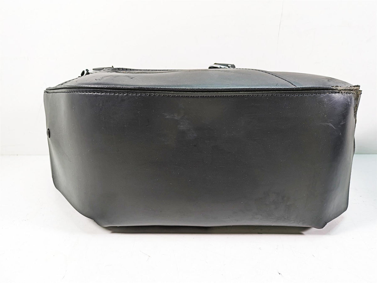 2009 Harley Dyna FXDFSE CVO Fat Bob Saddlebag Saddle Bags Set 9036906D {{ shop.shopifyCountryName }} - Mototech271
