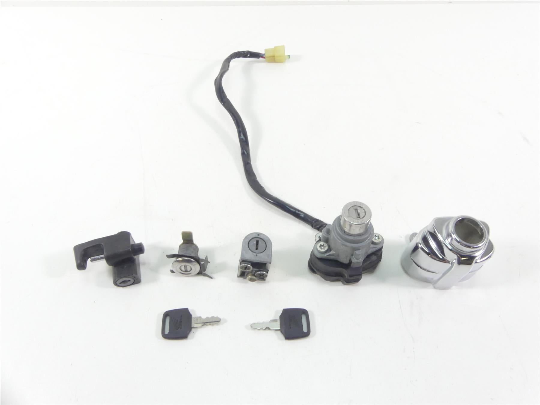 2003 Honda VT1100 C2 Shadow Sabre Ignition Switch Key Lock Set 35010-MCK-A00 | Mototech271