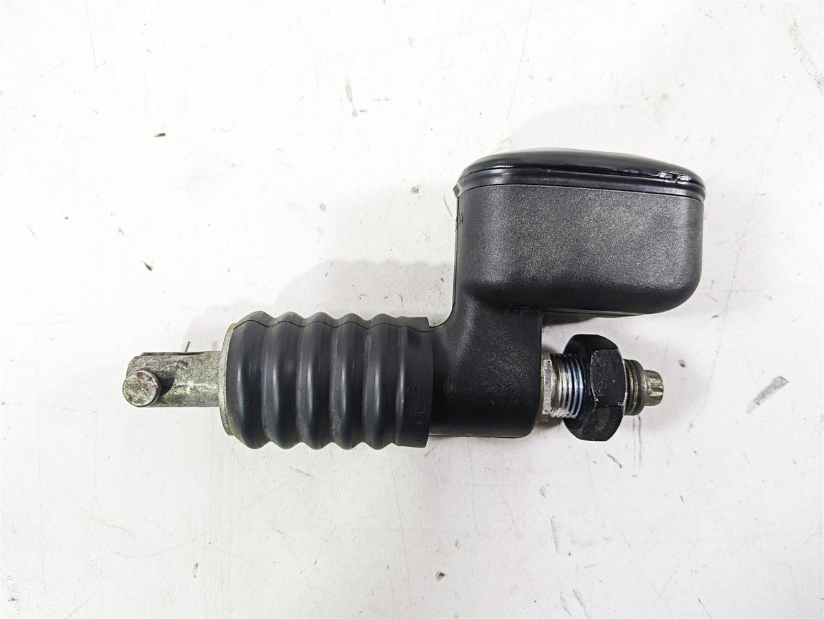 2003 Harley Touring FLHTCUI 100TH E-Glide Rear Brake Master Cylinder 41755-99F {{ shop.shopifyCountryName }} - Mototech271