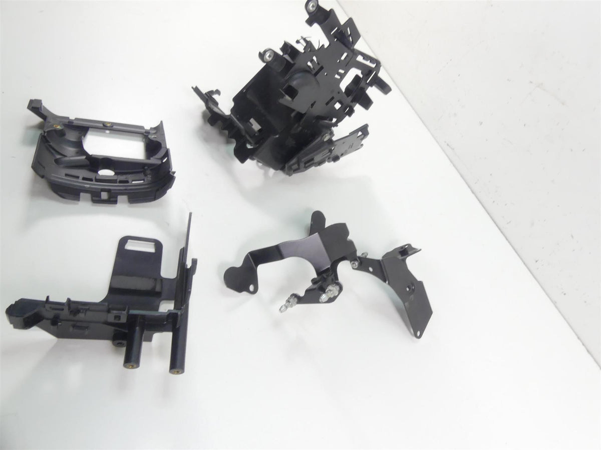 2018 Harley FXBRS Softail Breakout All Electrical Carrier Mount Holder Set 69201632 {{ shop.shopifyCountryName }} - Mototech271