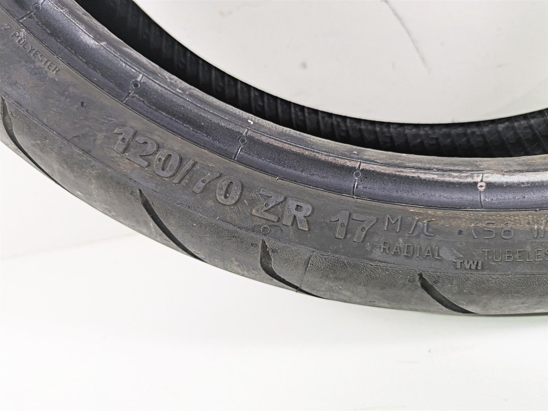 Used Front Motorcycle Tire Continental Conti Road TWI 120/70 ZR17 02447220000 {{ shop.shopifyCountryName }} - Mototech271