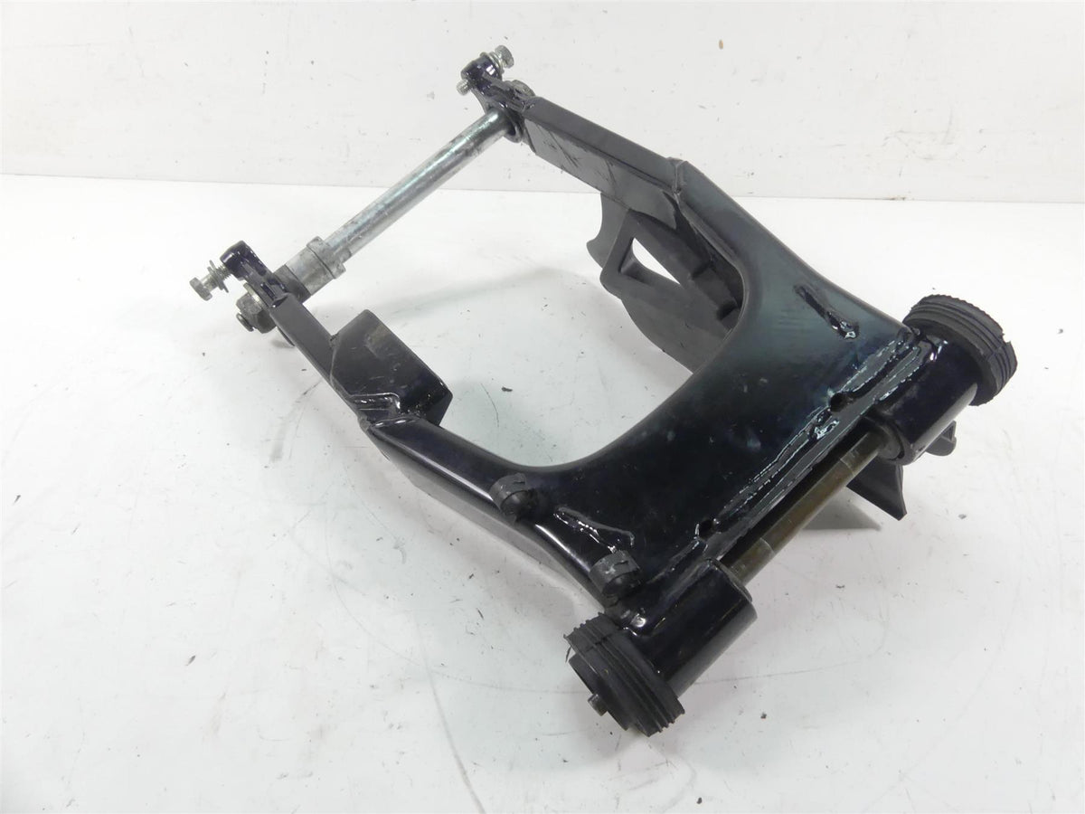 2005 Harley Touring CVO FLHTCSE Electra Glide Swingarm Swing Arm & Axle 47549-02 {{ shop.shopifyCountryName }} - Mototech271