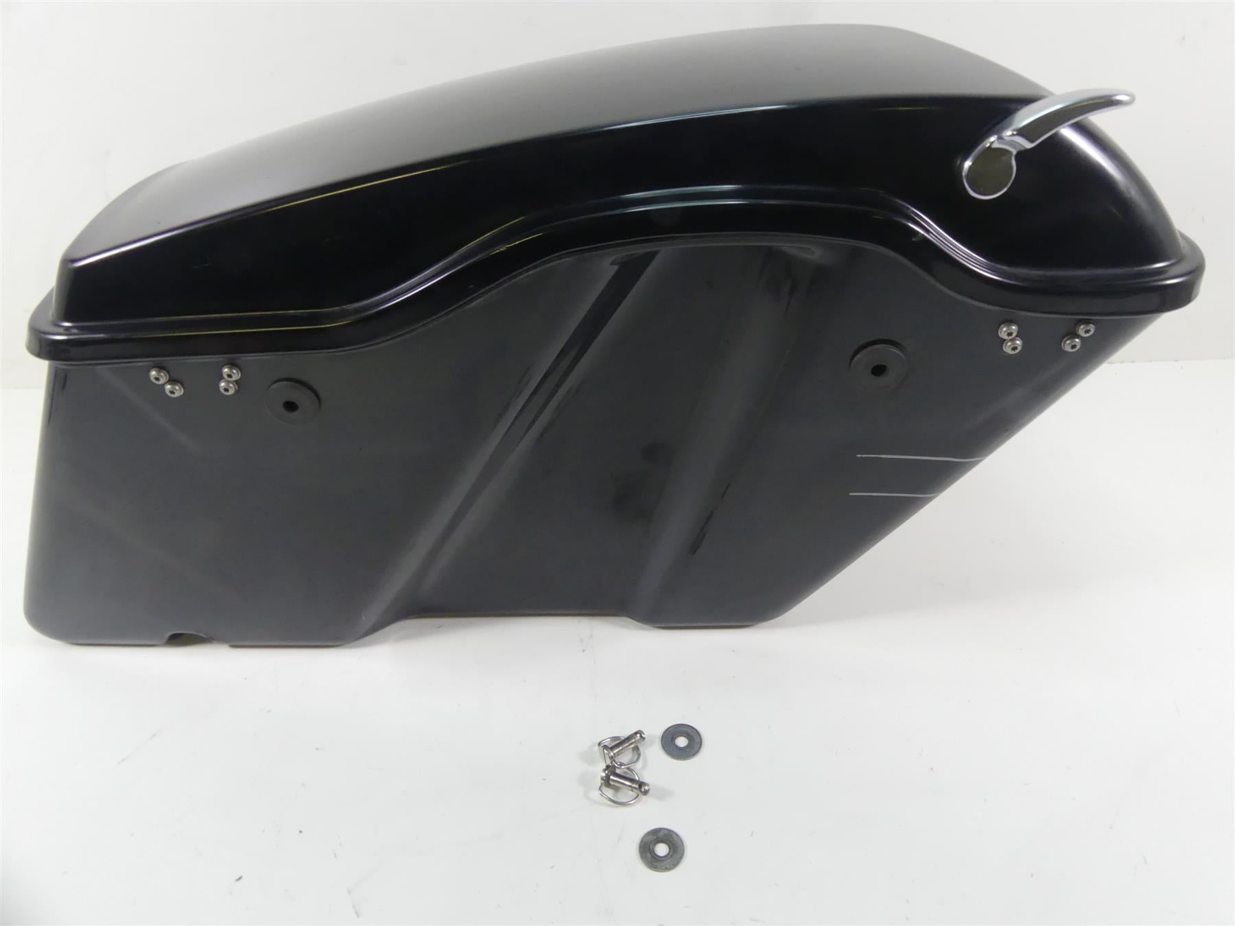 2014 Harley Touring FLHXS Street Glide Sp Left Saddlebag Saddle Bag 90200414 {{ shop.shopifyCountryName }} - Mototech271
