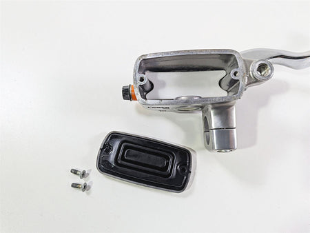 2003 Honda V-Twin VTX1800 C Front Brake Master Cylinder 45510-MZ0-A41 {{ shop.shopifyCountryName }} - Mototech271