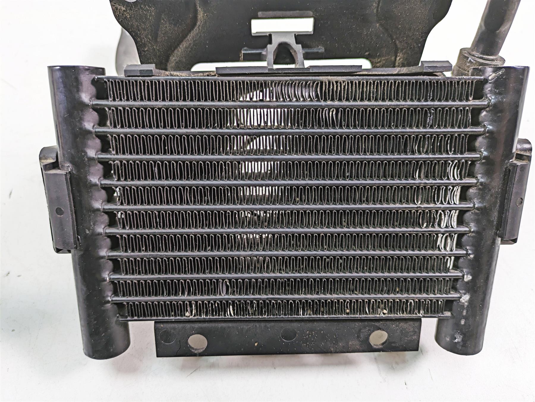 2018 Harley Touring FLHXSE CVO Street Glide Oil Cooler & Cover Set 62700133 {{ shop.shopifyCountryName }} - Mototech271