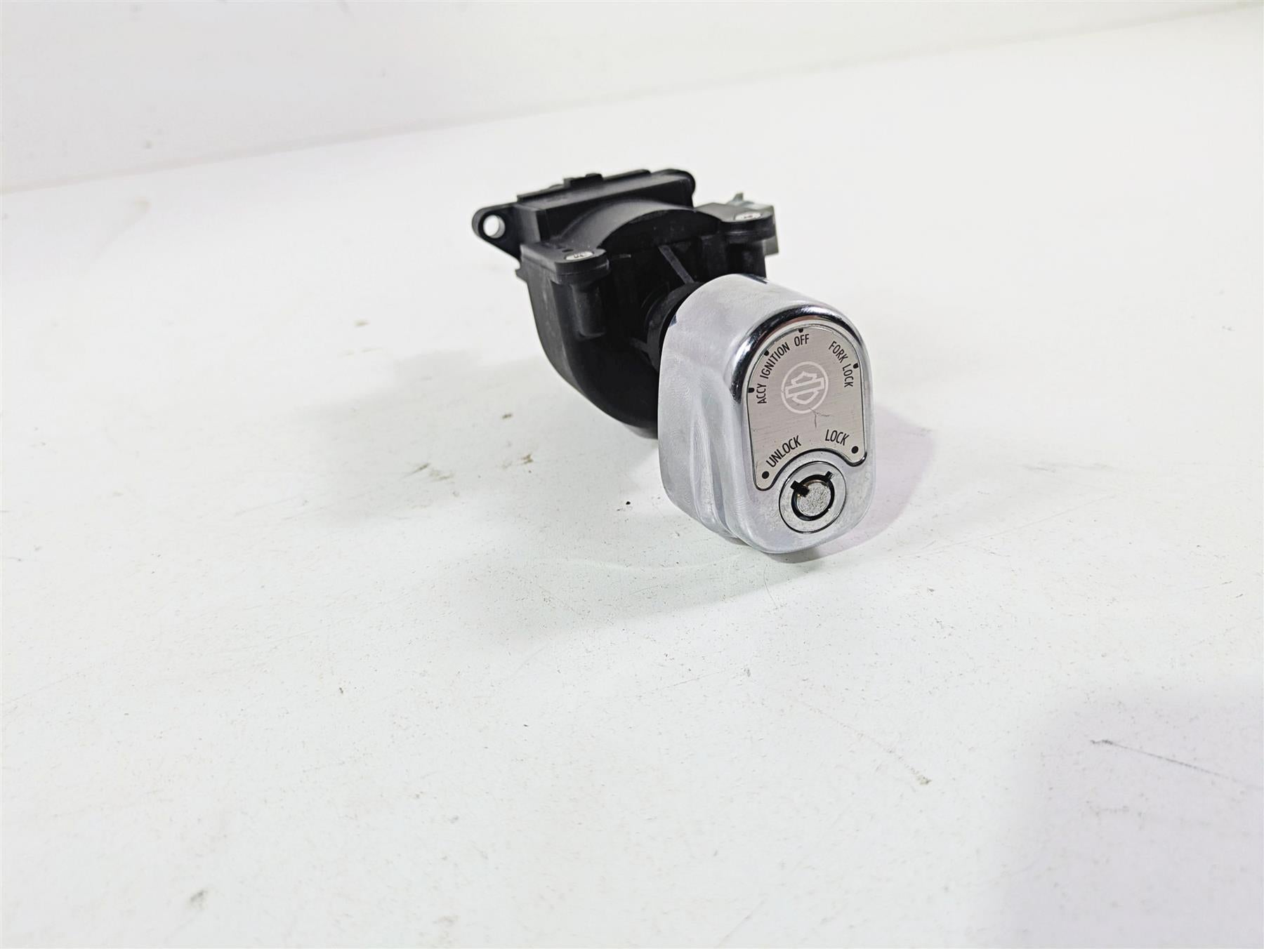 2021 Harley Touring FLTRX Road Glide Ignition Switch Lock Set - Vin 71400012B {{ shop.shopifyCountryName }} - Mototech271