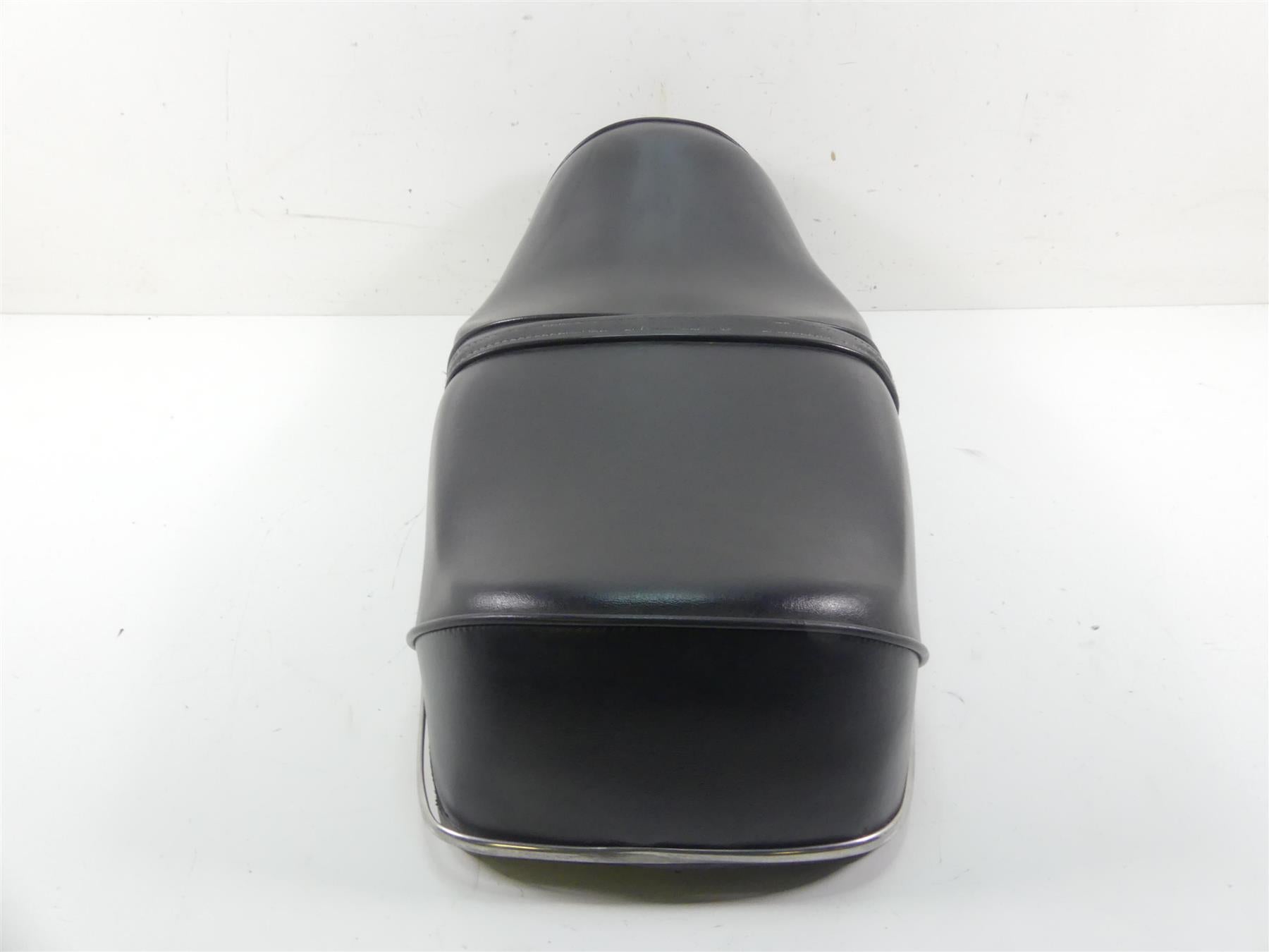 1977 Honda CB750 A Four Hondamatic Seat Saddle 77200-393-772 77200-393-781 {{ shop.shopifyCountryName }} - Mototech271