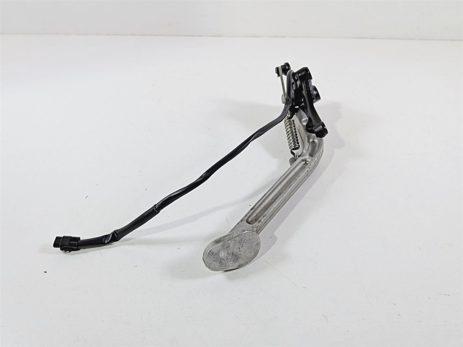 2022 Triumph Tiger 900 GT Pro Side Kickstand & Mount & Switch T2085017 {{ shop.shopifyCountryName }} - Mototech271
