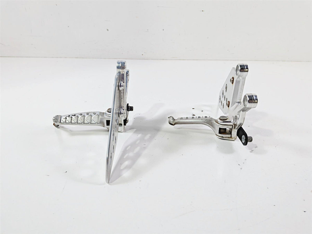 2008 Aprilia RSVR 1000 Factory Front Left & Right Foot Pegs AP8154069 AP8154070 {{ shop.shopifyCountryName }} - Mototech271