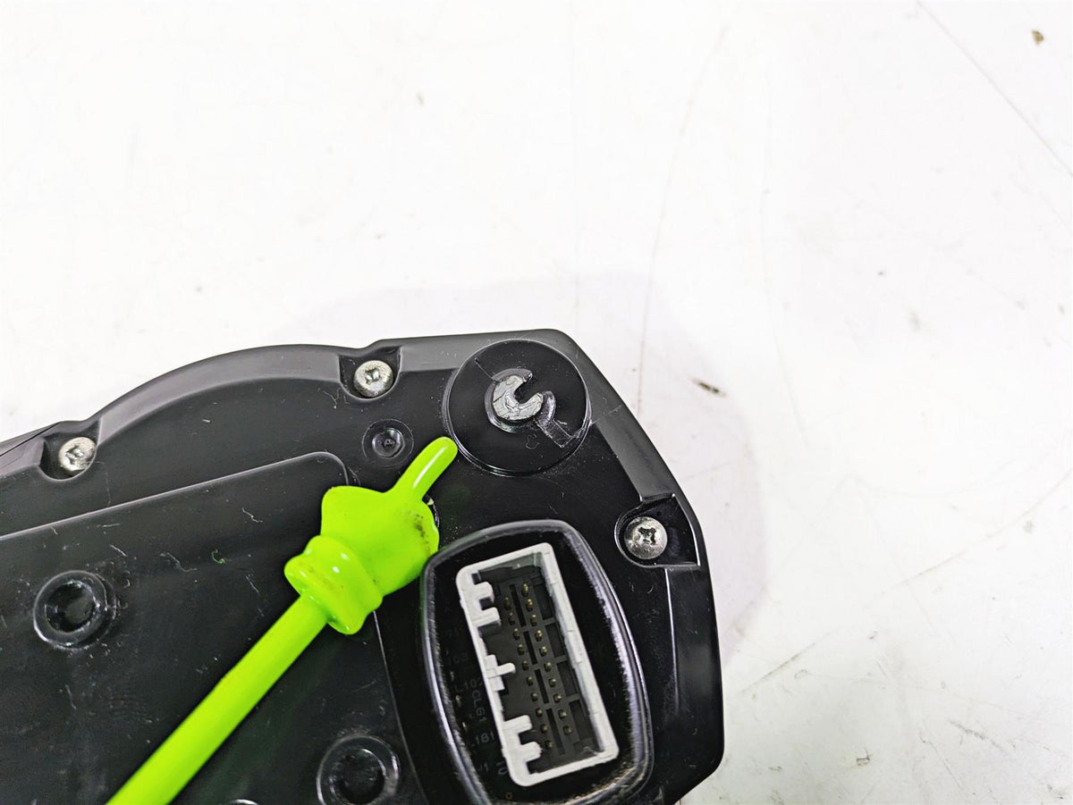 2016 Suzuki GSXR1000 Speedometer Gauges Instrument - Read 34120-47H50 {{ shop.shopifyCountryName }} - Mototech271