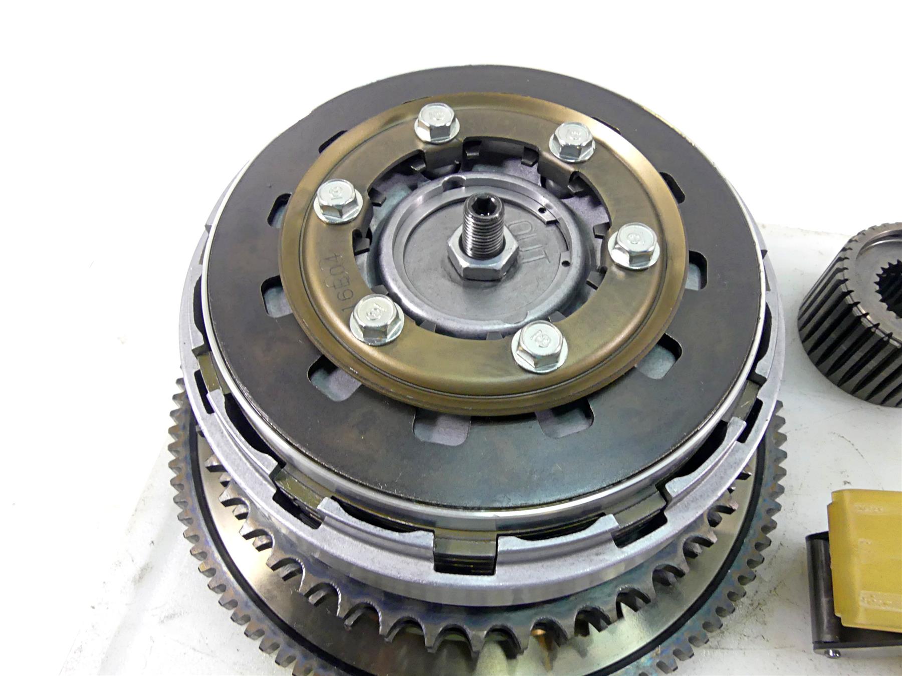 2016 Harley Softail FLS Slim Primary Drive Clutch Kit - 18k 37816-11 {{ shop.shopifyCountryName }} - Mototech271