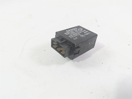 2006 Yamaha XVS650 V-Star Classic Turn Signal Flasher Relay 2UJ-83350-01-00 {{ shop.shopifyCountryName }} - Mototech271