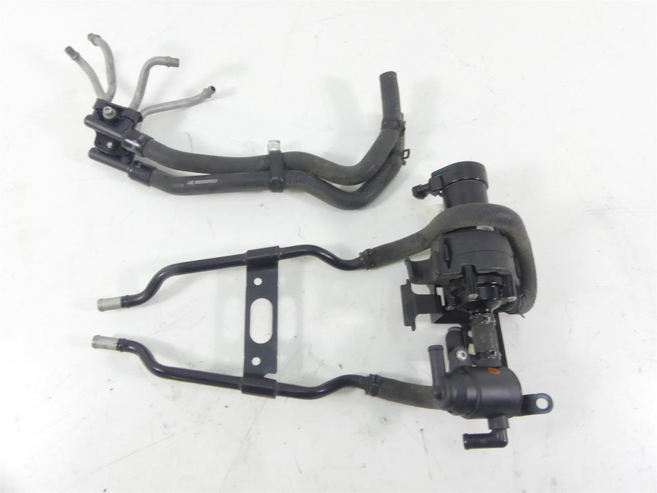 2014 Harley Touring FLHTK Electra Glide Water Pump - For Parts 26800107 {{ shop.shopifyCountryName }} - Mototech271
