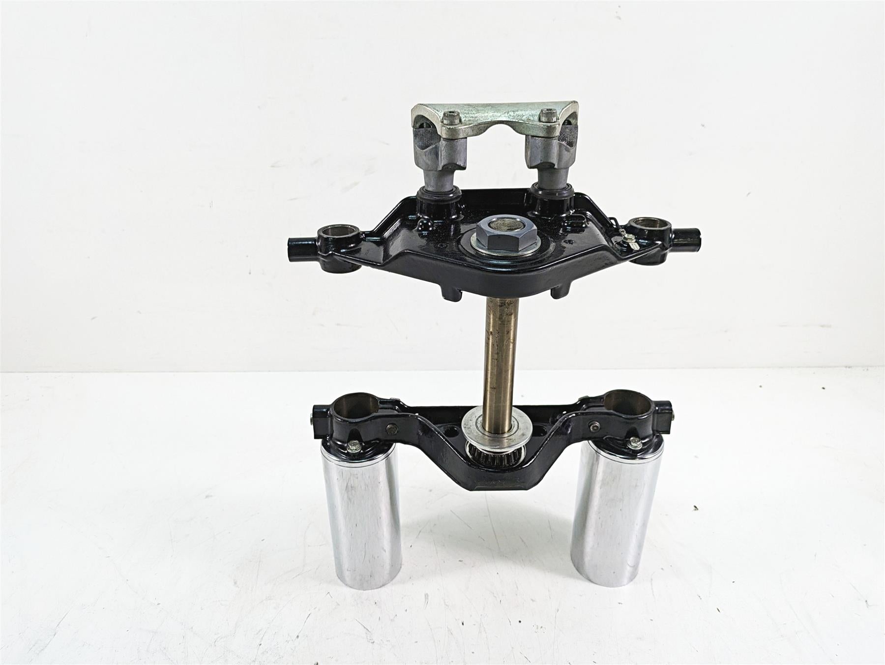 2010 Harley Touring FLHTCU Electra Glide Upper Lower Triple Tree Set 45446-09 {{ shop.shopifyCountryName }} - Mototech271