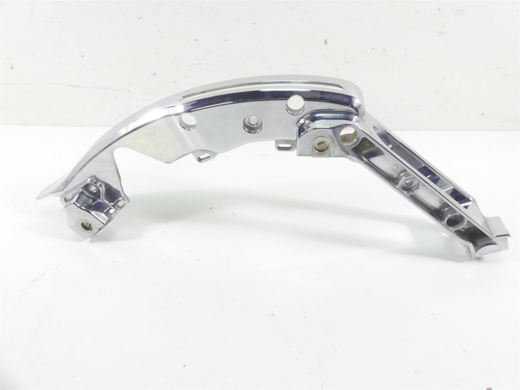 2014 Harley Touring FLHTK Electra Glide Left Saddlebag Chrome Mount 90200503 {{ shop.shopifyCountryName }} - Mototech271