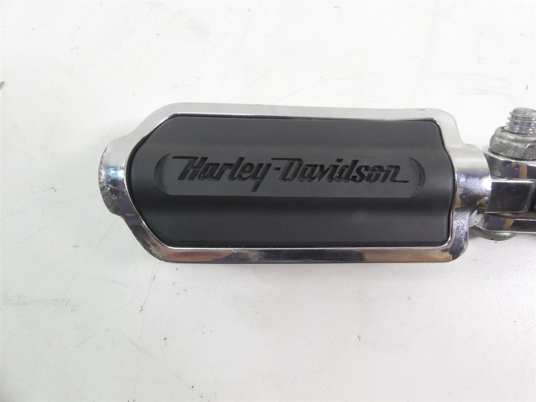 2009 Harley FXDL Dyna Low Rider Right Rider Fw Footpeg Brake Pedal 50649-90 {{ shop.shopifyCountryName }} - Mototech271