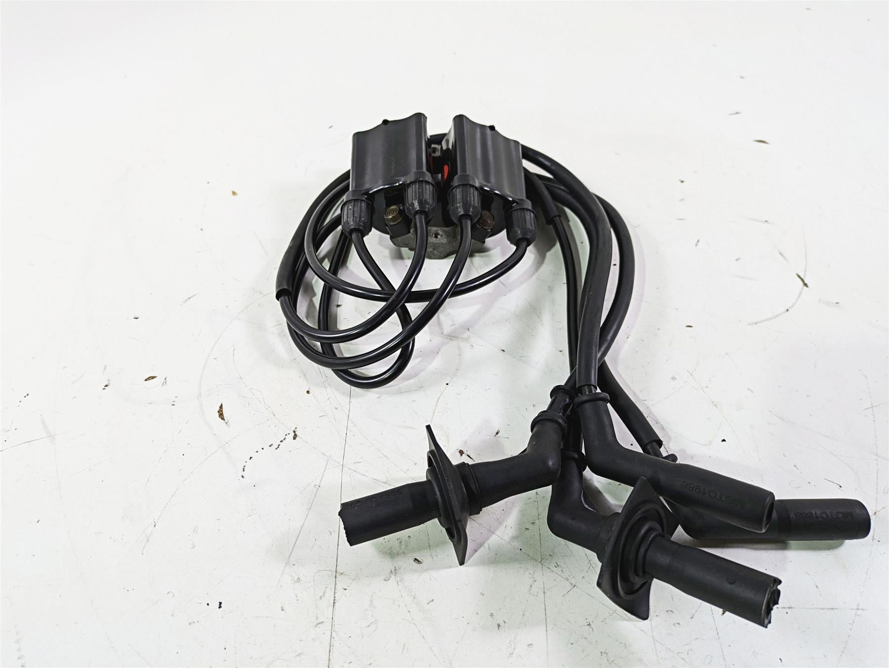 2001 Honda VT1100 Shadow Sabre Ignition Coil Wires Plugs Set 30510-MCC-003 {{ shop.shopifyCountryName }} - Mototech271