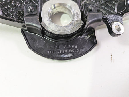 2025 Honda CBR600RR Upper Triple Tree Steering Clamp 53300-MJC-A00 {{ shop.shopifyCountryName }} - Mototech271