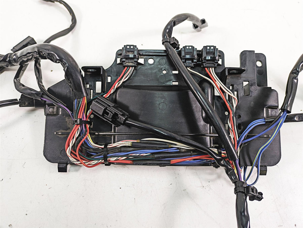 2014 Harley Touring FLHTK Electra Glide Front Gauges Wiring - Read 69200121A {{ shop.shopifyCountryName }} - Mototech271