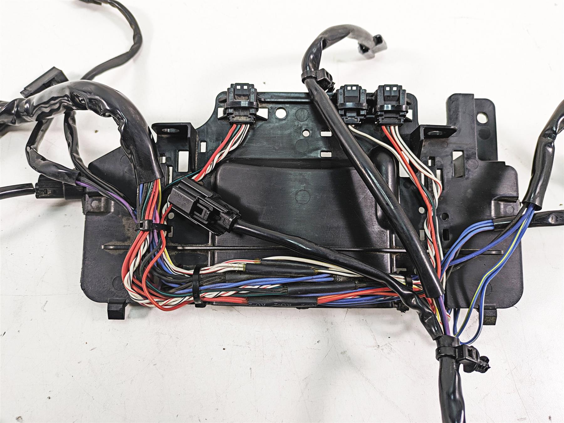 2014 Harley Touring FLHTK Electra Glide Front Gauges Wiring - Read 69200121A {{ shop.shopifyCountryName }} - Mototech271