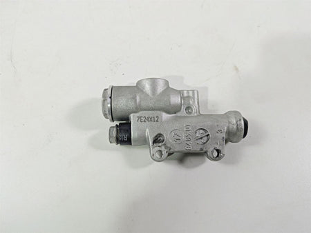 2017 Aprilia RSV 1100 Tuono V4 Factory Brembo Rear Brake Master Cylinder B044586 {{ shop.shopifyCountryName }} - Mototech271