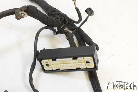 2009 BMW K1300 K1300S K40 Central Chassis Electronics 61357720223 {{ shop.shopifyCountryName }} - Mototech271