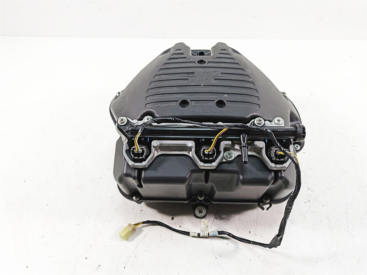 2013 MV Agusta F3 675 ERA Air Box Cleaner Breather & Fuel Injectors 8000B5482 {{ shop.shopifyCountryName }} - Mototech271