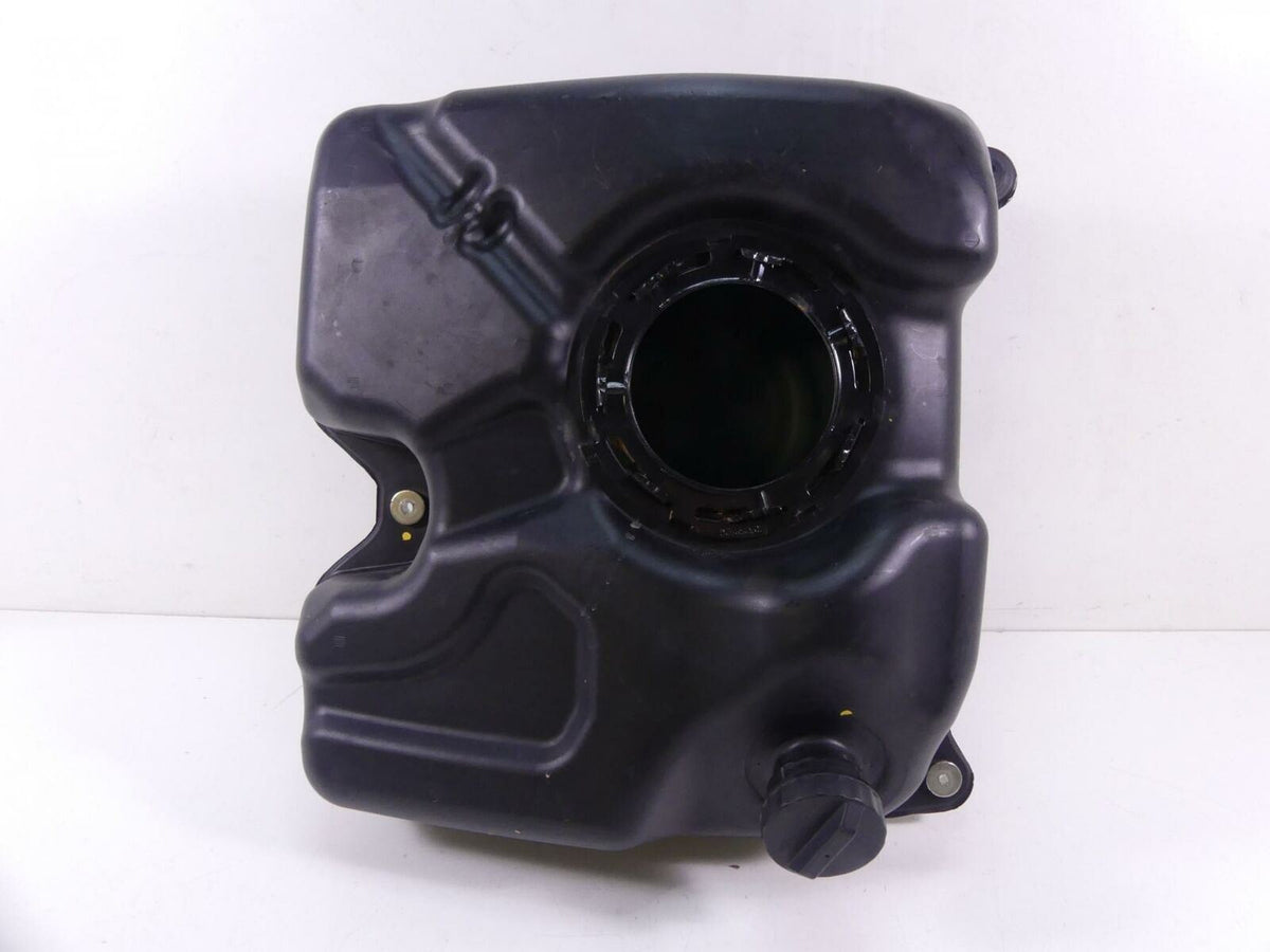 2019 Honda Talon SXS1000 S2R Fuel Gas Petrol Tank 17510-HL6-A00 {{ shop.shopifyCountryName }} - Mototech271