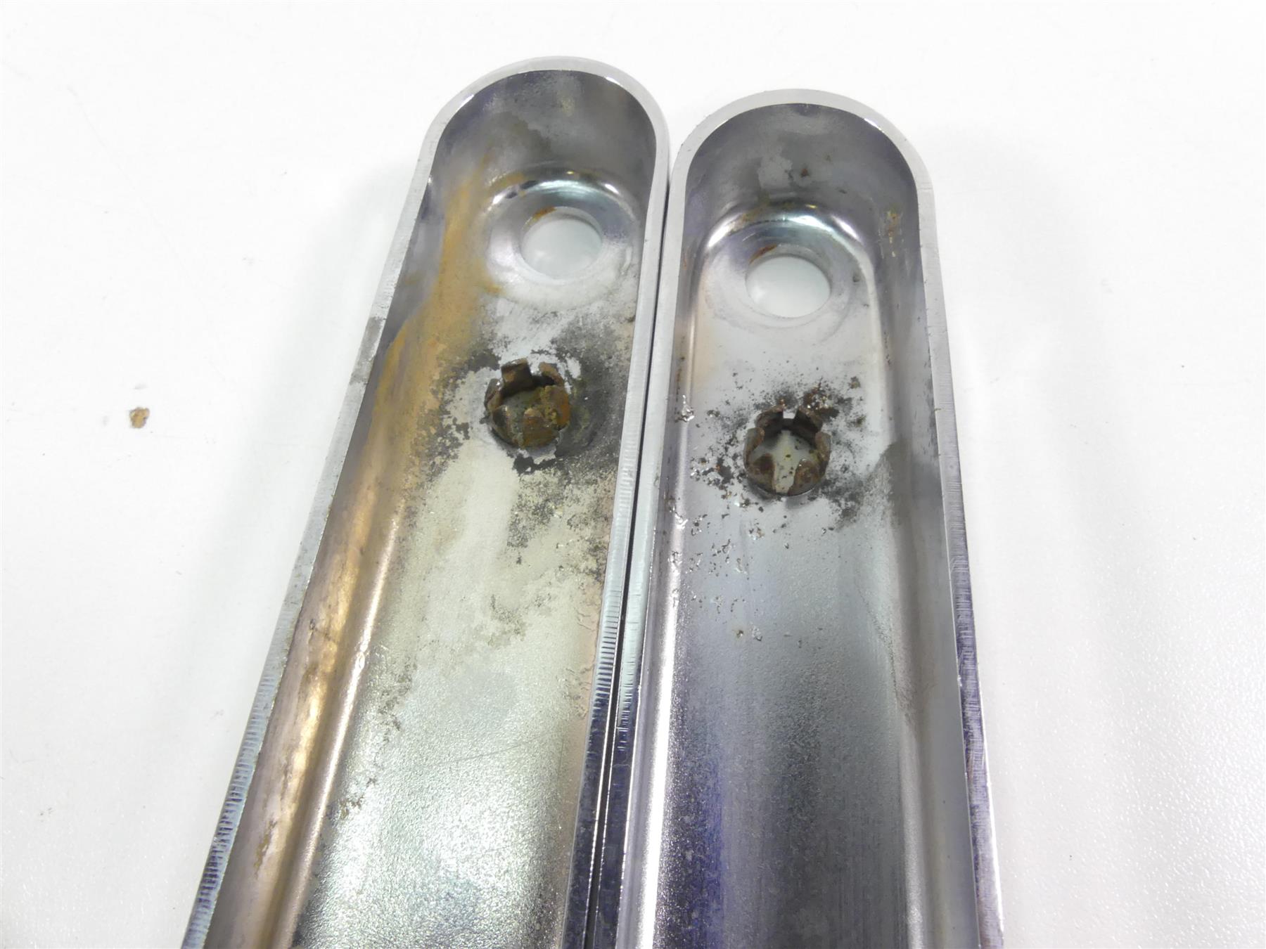 1999 Harley Dyna FXDS Convertible Rear Chrome Fender Support 59138-96 59171-96 {{ shop.shopifyCountryName }} - Mototech271