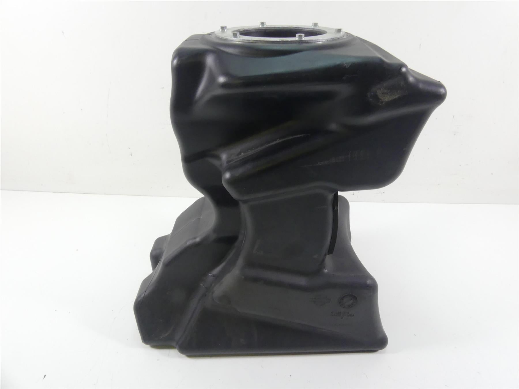 2011 Harley VRSCF Muscle Rod Plastic Fuel Gas Petrol Tank Reservoir 61328-07A {{ shop.shopifyCountryName }} - Mototech271