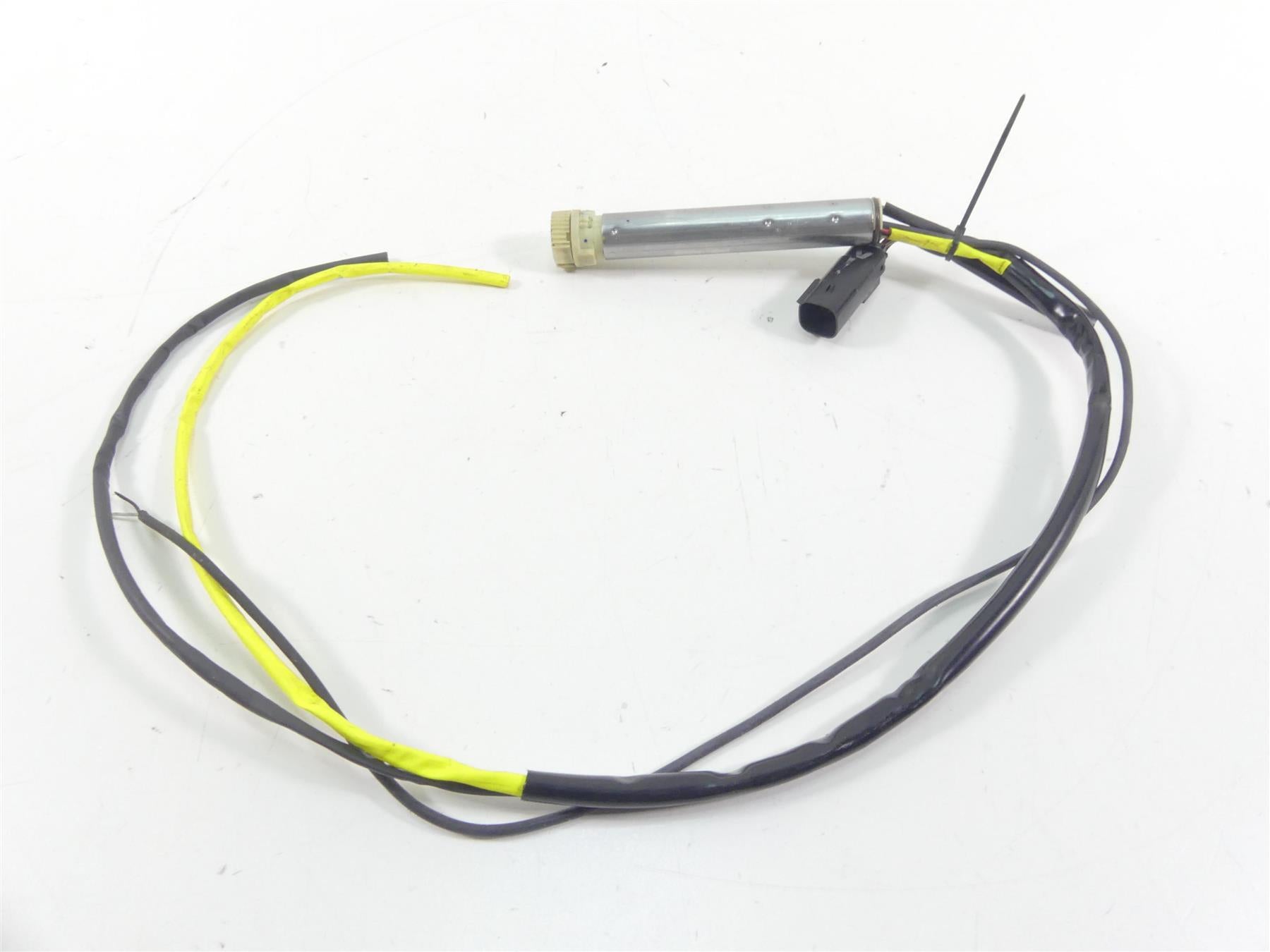 2009 Harley FLHTCU SE4 CVO E-Glide Ride By Wire Hand Grip Sensor -Read 32310-08A {{ shop.shopifyCountryName }} - Mototech271