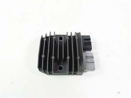 2009 Yamaha FZ1 FZS10 Fazer Rectifier Voltage Regulator FH012AA 1D7-81960-01-00 {{ shop.shopifyCountryName }} - Mototech271