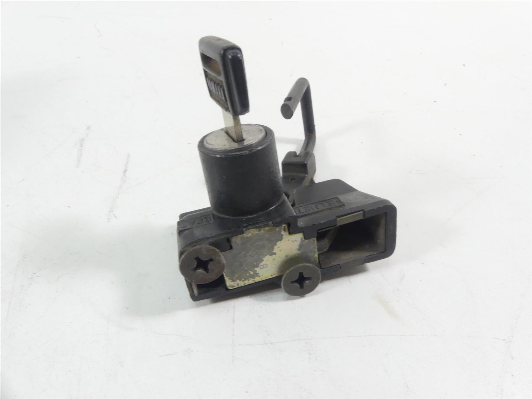 1978 Yamaha XS650 SE Special Ignition Switch Key Lock Set 3JV-82501-00-00 {{ shop.shopifyCountryName }} - Mototech271
