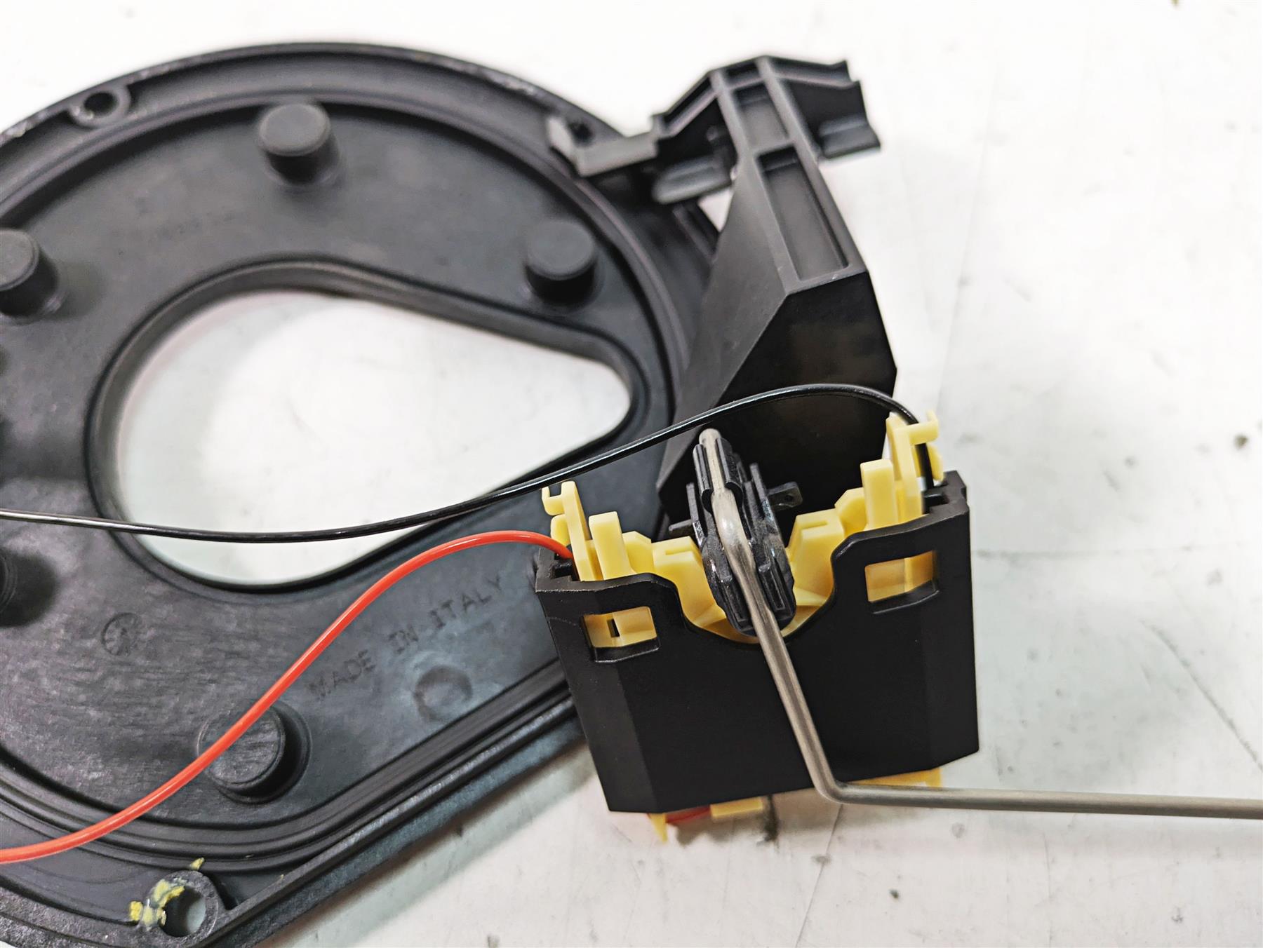 2022 Harley RA1250 S Pan America Fuel Gas Petrol Level Sender 61200064 61200068 {{ shop.shopifyCountryName }} - Mototech271