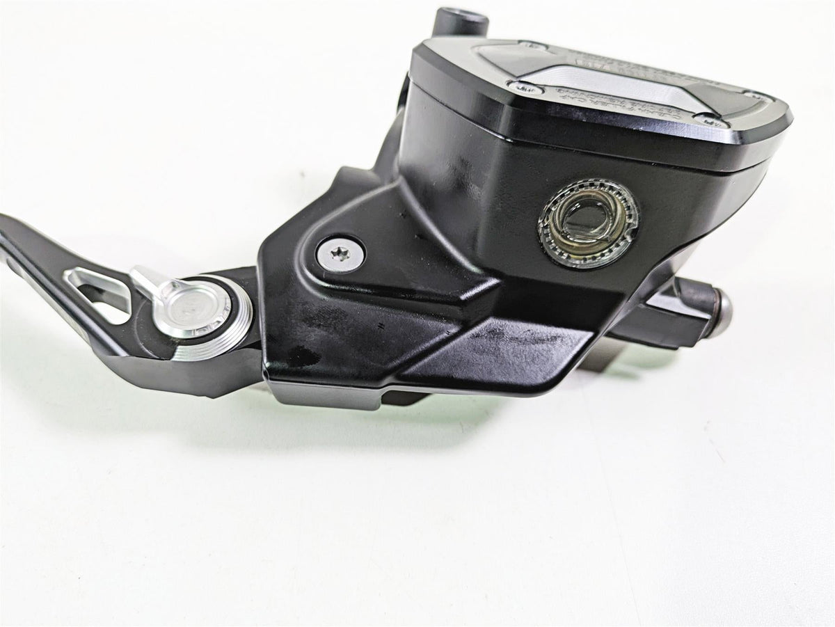2021 BMW R1250GS K51 Adv Clutch & Brake Master Cylinder Option 719 32728559604 {{ shop.shopifyCountryName }} - Mototech271