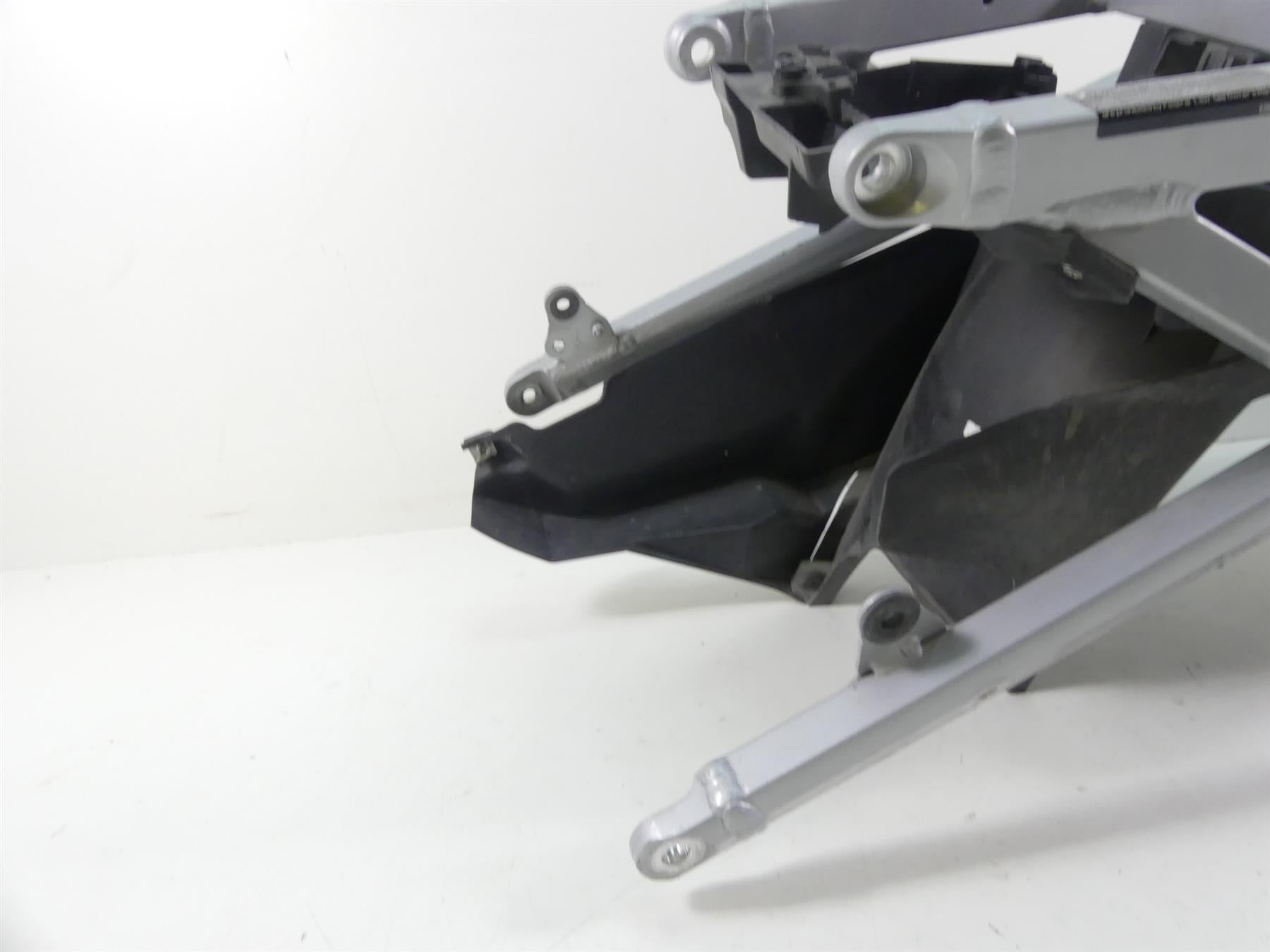 2015 BMW R1200RT K52 Rear Subframe Sub Frame + Inner Fender 46518528588 {{ shop.shopifyCountryName }} - Mototech271