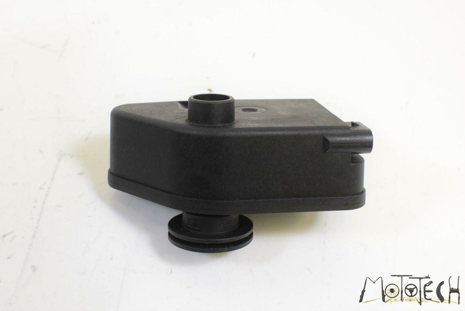 2009 BMW K1300 K1300S K40 Exhaust Valve Servo Motor Actuator 18307719422 {{ shop.shopifyCountryName }} - Mototech271