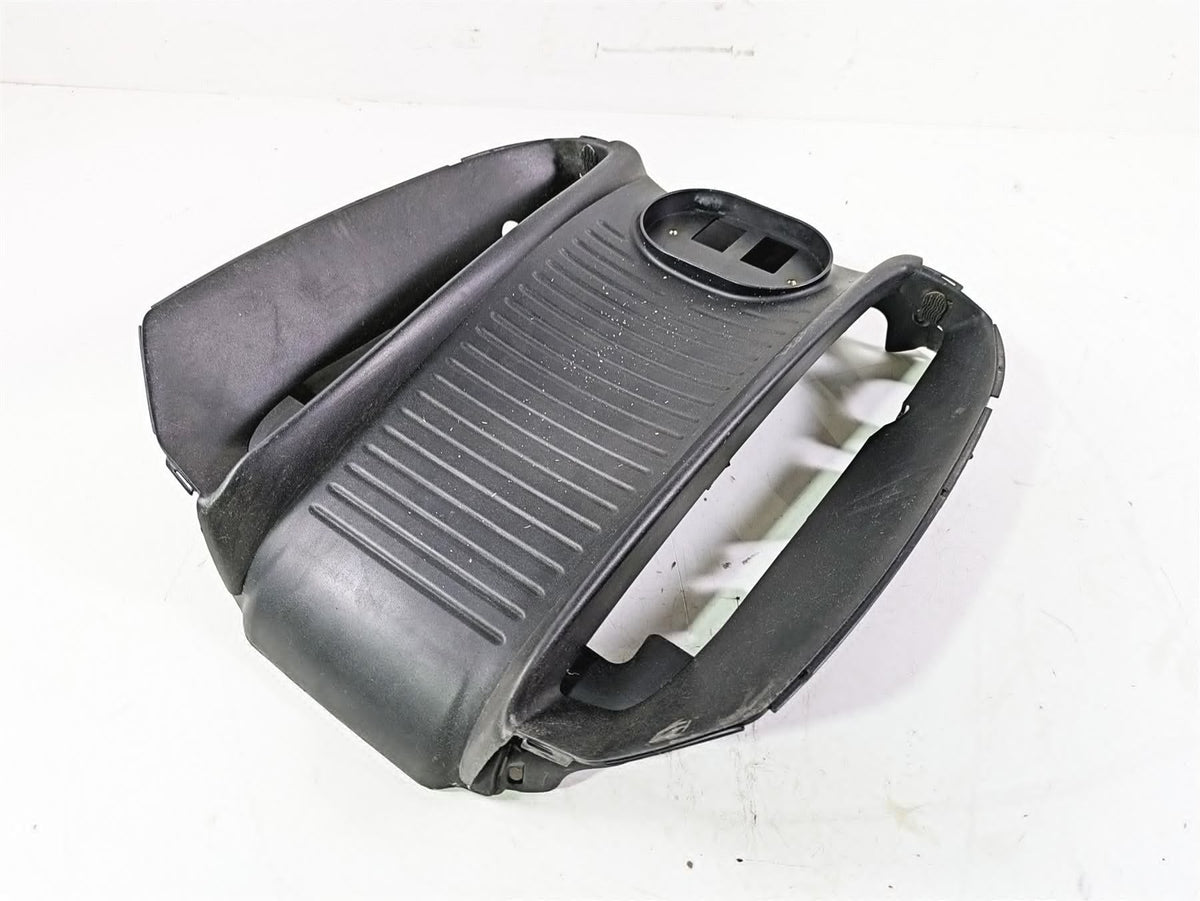 2013 Harley VRSCF Muscle Rod Radiator Center Cover Fairing 26826-09 {{ shop.shopifyCountryName }} - Mototech271