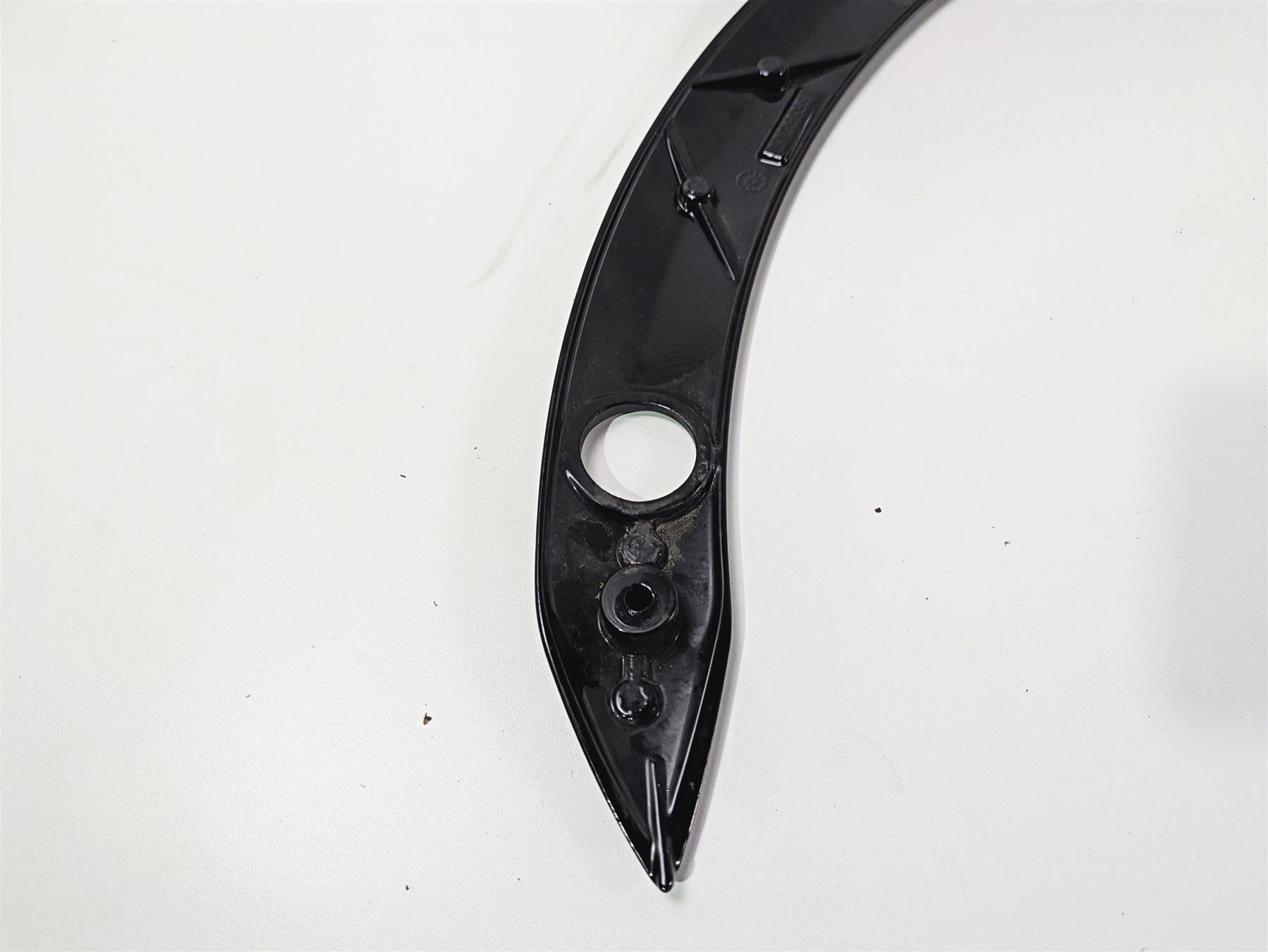 2018 Indian Springfield Dark Horse Rear Fender Struts Covers 5139599 5139598 {{ shop.shopifyCountryName }} - Mototech271