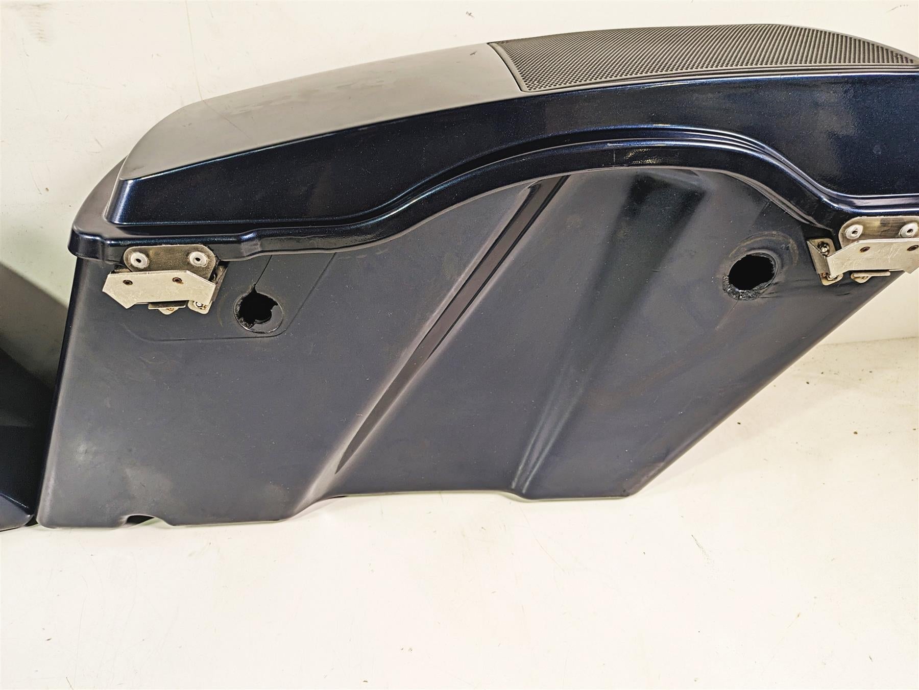 2002 Harley FLSTC Softail Heritage Left Right Hard Bad Saddlebag Set {{ shop.shopifyCountryName }} - Mototech271