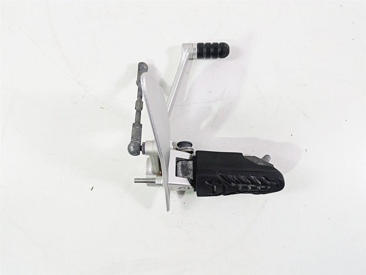 2016 BMW R1200RT K52 Front Left Foot Peg + Shifter -Read 46718535641 46718560383 {{ shop.shopifyCountryName }} - Mototech271
