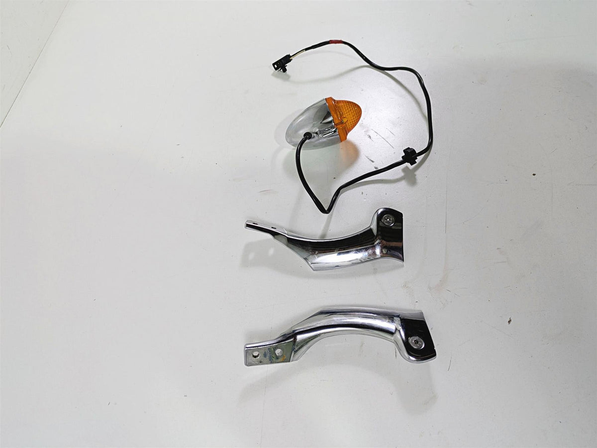 2006 Triumph Rocket 3 Front Blinker & Bracket Mount Set T2701111 T2701100 {{ shop.shopifyCountryName }} - Mototech271