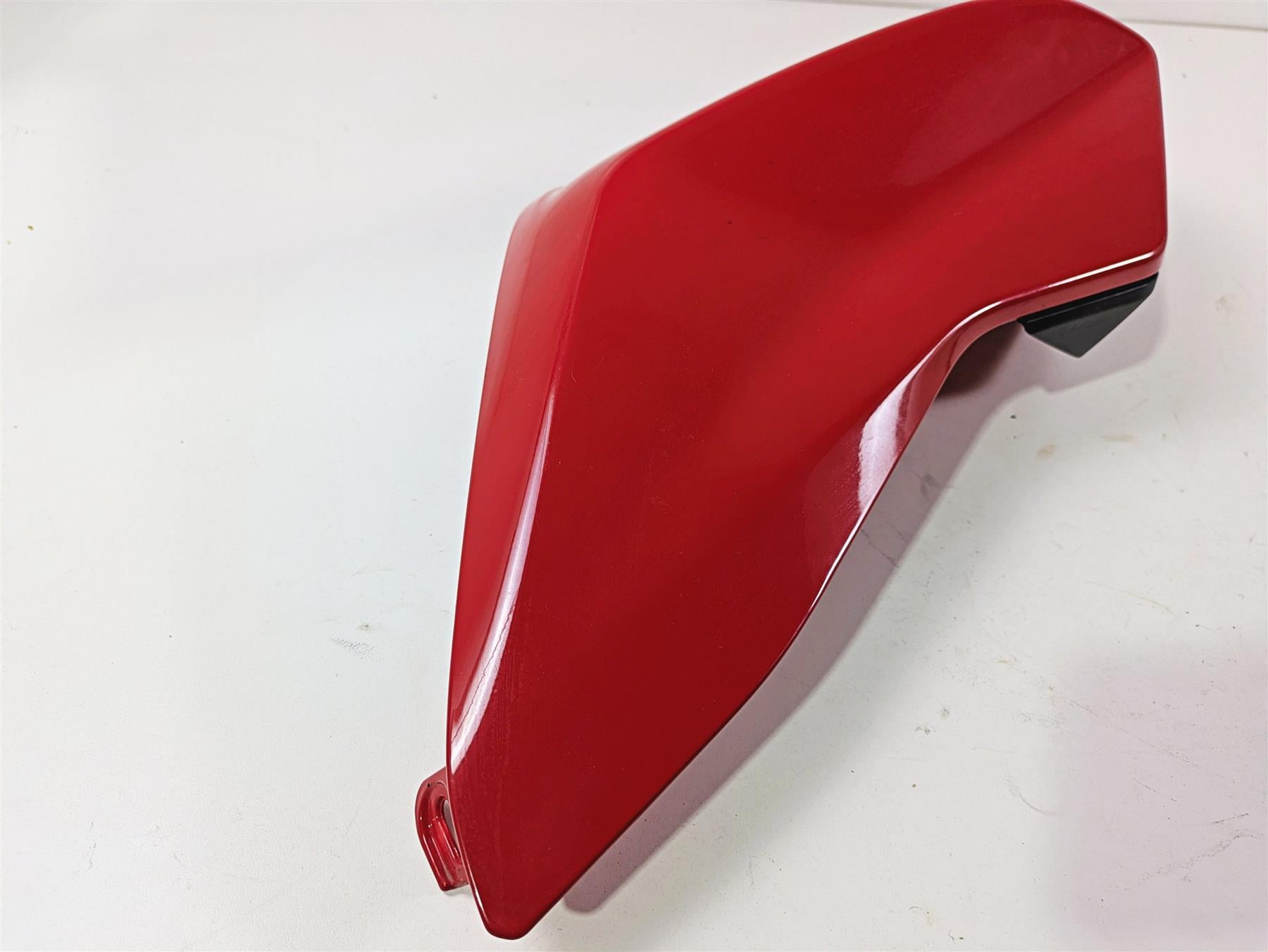 2022 Ducati Hypermotard 950 Red Right Tank Fairing Cover 480P8982AA 48019442A {{ shop.shopifyCountryName }} - Mototech271