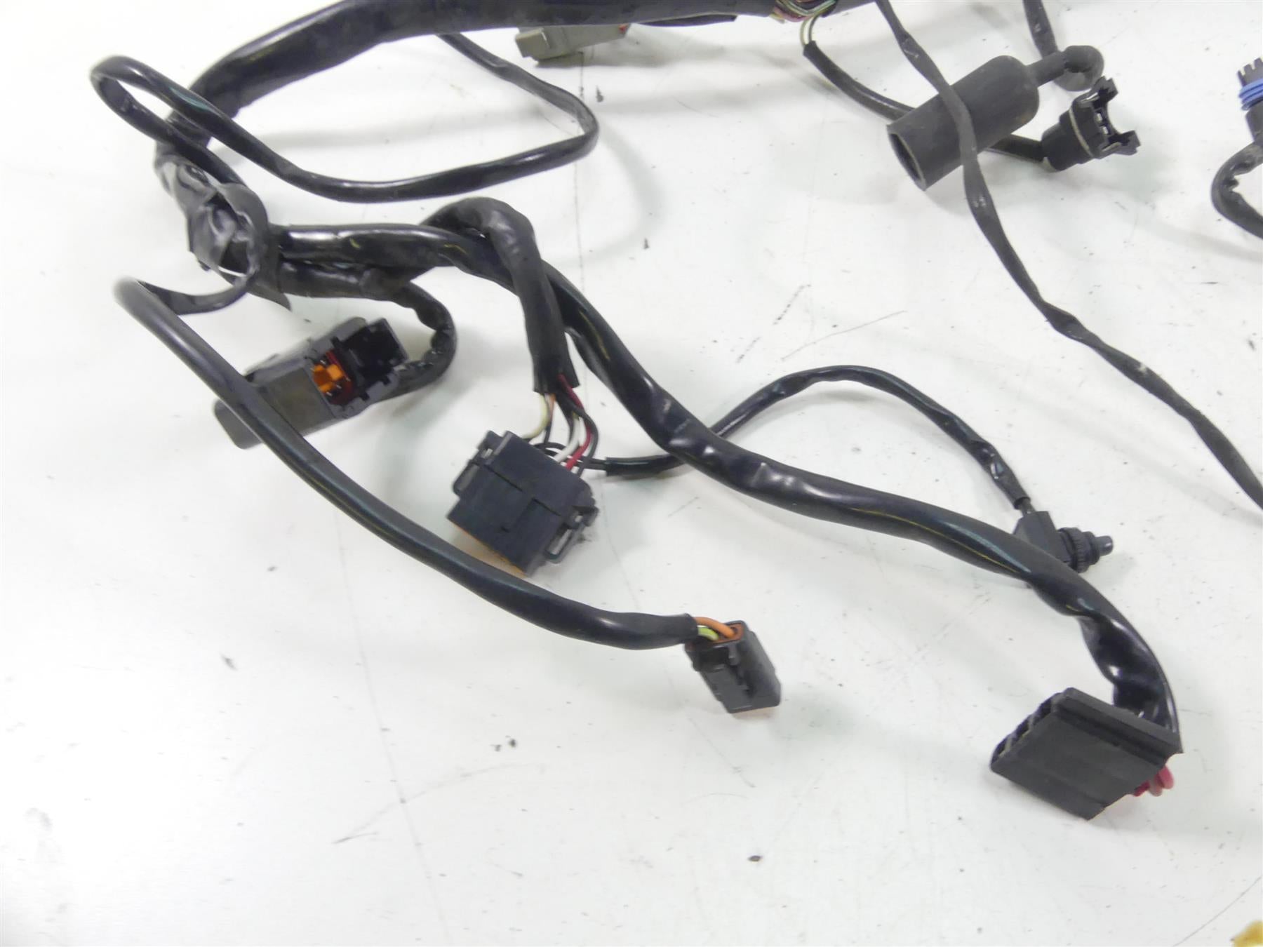 2002 Harley Softail FXSTDI Deuce Main Wiring Harness Loom - No Cut 70431-01 {{ shop.shopifyCountryName }} - Mototech271